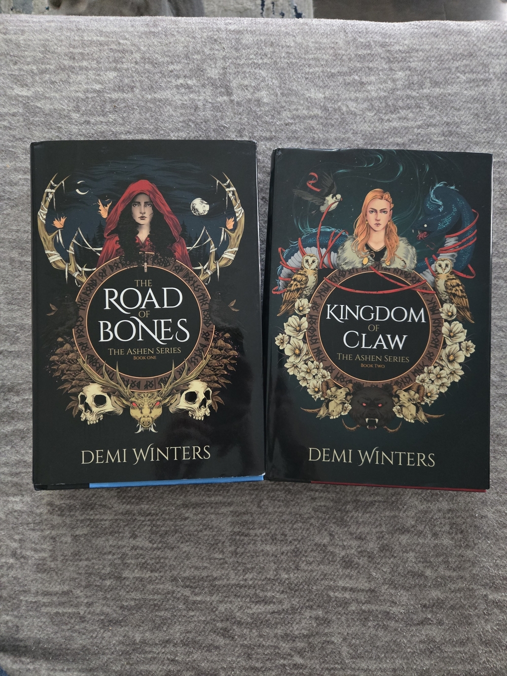 Road Of Bones & Kingdom Of Claws Sprayed Edge By Ink & Edge